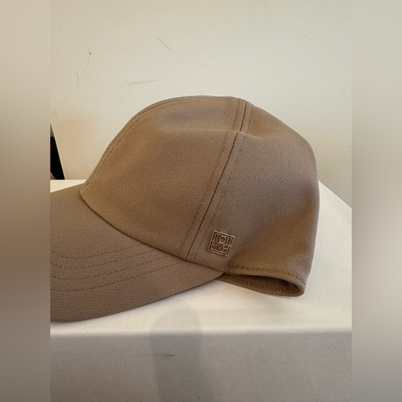 Toteme Baseball cap khaki main image 8
